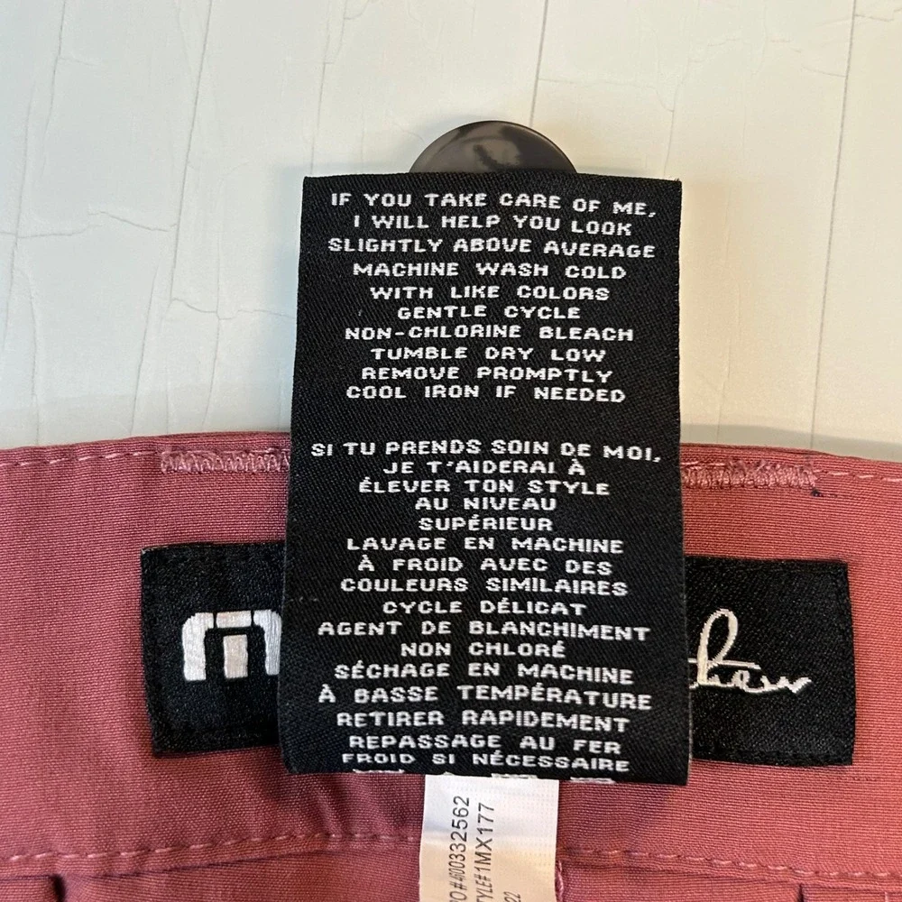 TravisMathew Golf Shorts Mens 30 Salmon Pink Stretch Performance Flat Front